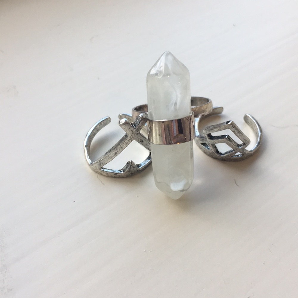 Wila  Boho Ring Set - Picture 3 of 3